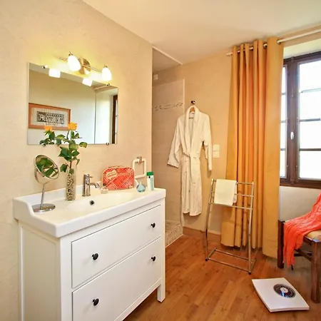 Villa Sleeps 8 Pool Air Con Wifi *