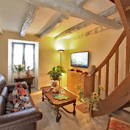 Villa Sleeps 8 Pool Air Con Wifi